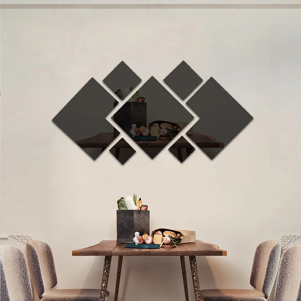 Décoration mural au dessus d'un buffet